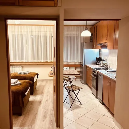 60m2